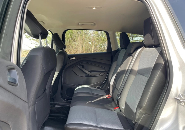 Ford Escape cena 66000 przebieg: 75500, rok produkcji 2018 z Sochaczew małe 277
